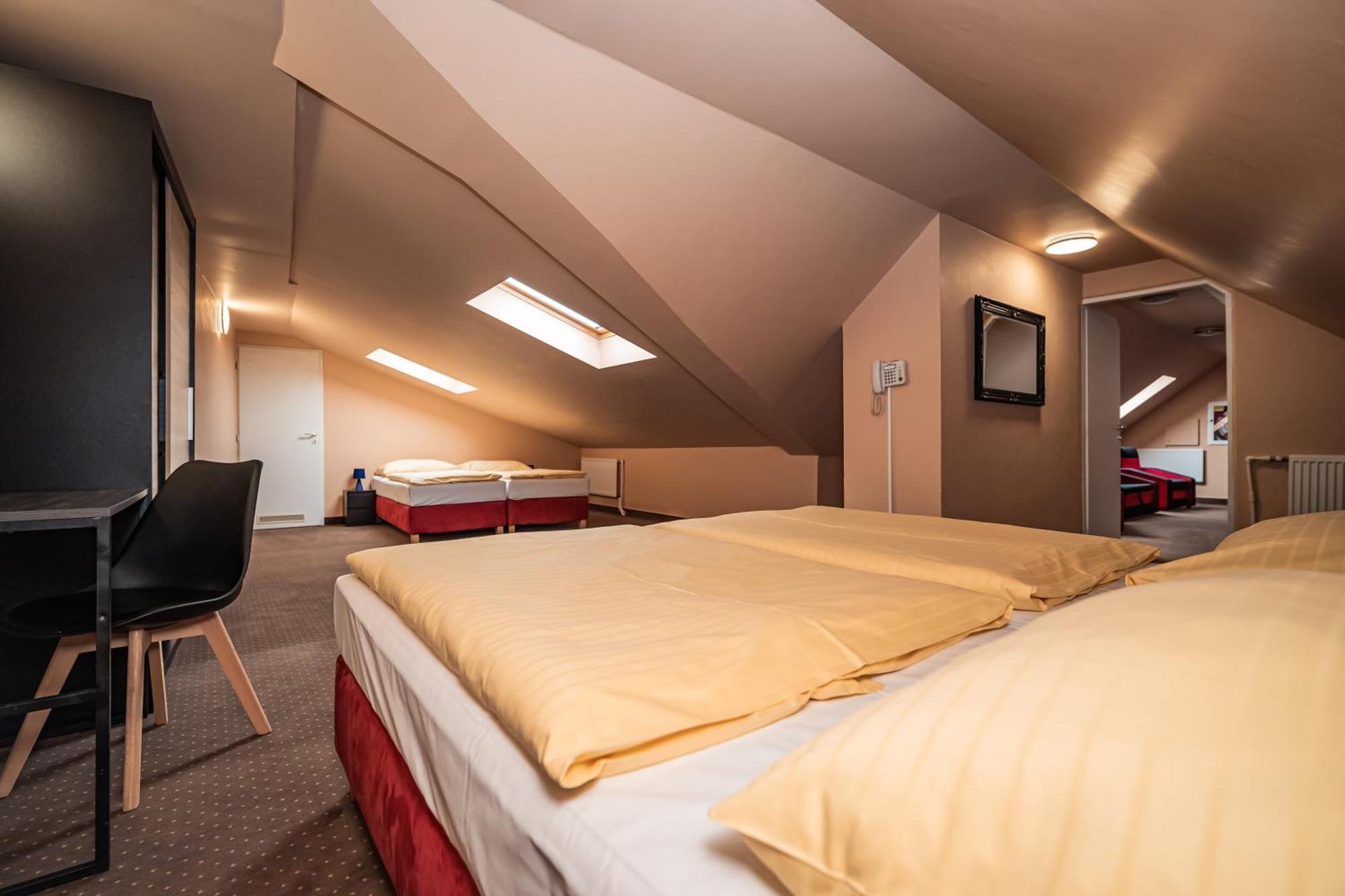 Hotel Czechia Prága Kültér fotó